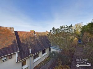 Rear- click for photo gallery